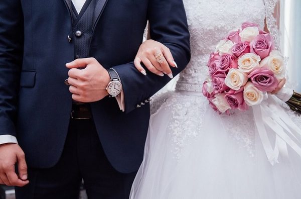 Escándalo en iglesia durante una boda