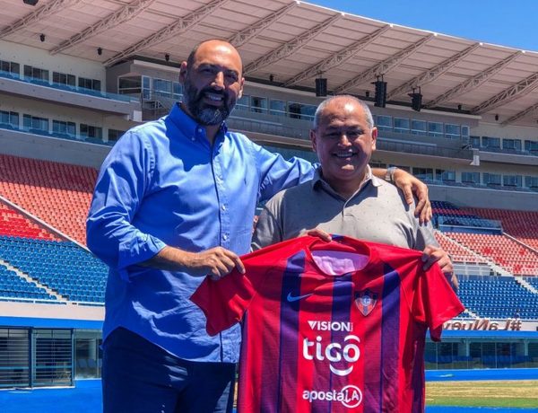 'Siempre es muy bueno volver', afirma Francisco Arce, nuevo técnico de Cerro