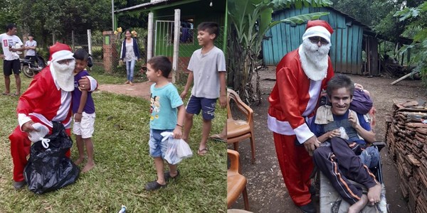 POLICÍA SE DISFRAZA DE PAPÁ NOEL Y ENTREGA REGALOS A NIÑOS HUMILDES