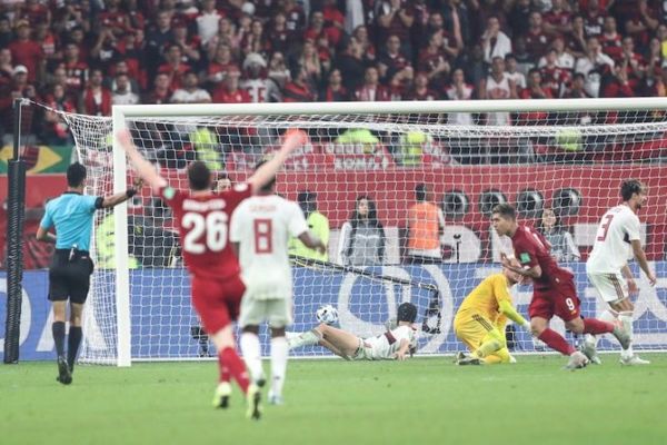 Firmino le dio el título al Liverpool