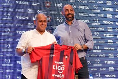 Cerro Porteño prescinde de Nanni como director deportivo tras el regreso de Arce - .::RADIO NACIONAL::.