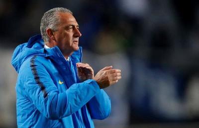 Alfaro se despide de Boca Juniors tras un año de "sensaciones ambiguas" - .::RADIO NACIONAL::.