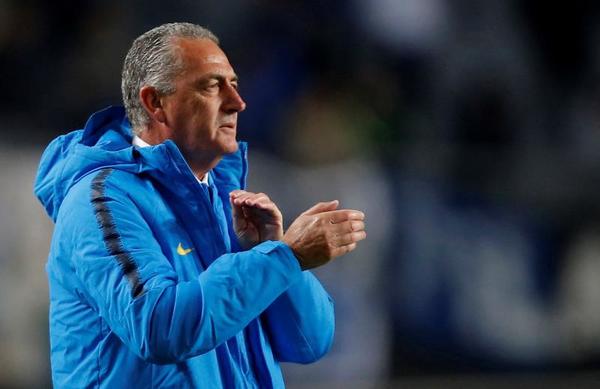 Alfaro se despide de Boca Juniors tras un año de "sensaciones ambiguas" - .::RADIO NACIONAL::.