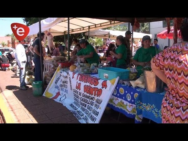 SE REALIZÓ FERIA AGROPECUARIA Y ARTESANAL EN CAMBYRETÃ