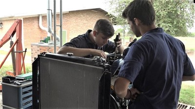 Lanzan concurso de becas para estudiar en el Centro de Formación Profesional Loma Plata