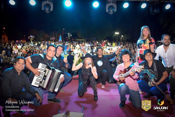 EXITOSO FESTIVAL ANIVERSARIO DE SAN JUAN DEL PARANÁ