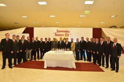 Celebración de aniversario de egreso