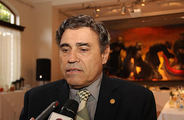 Para Felippo, ingenieros tienen más experiencia que investigadores en Conacyt