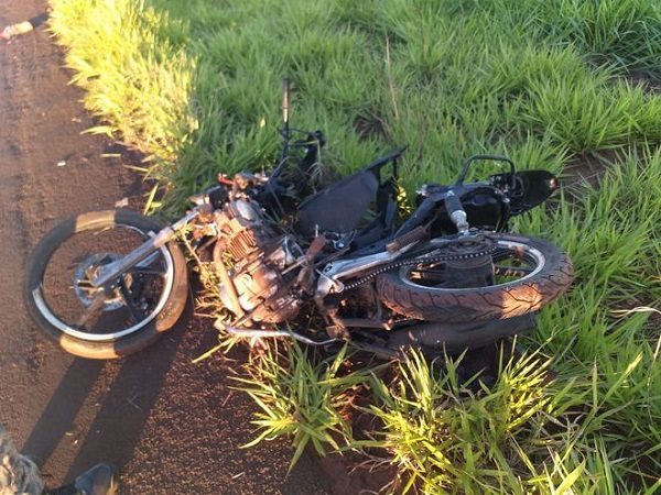 Motociclista fallece tras ser embestido por una camioneta