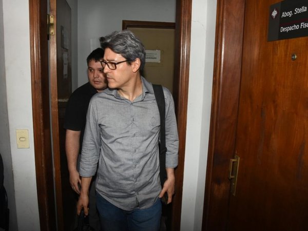 "Nenecho Rodríguez debería ser destituido", dice Camilo Soares