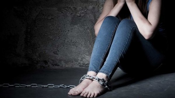 UN DETENIDO EN VUELO A PARAGUAY POR PRESUNTA TRATA DE PERSONAS