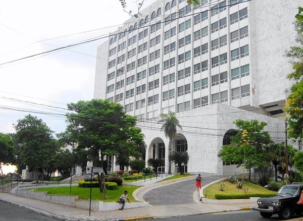 Pese a rechazo a pedido de asueto, funcionarios judiciales no fueron a trabajar