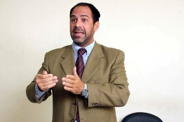 Juez justifica devolución de imputaciones contra sobrinos de Ferreiro