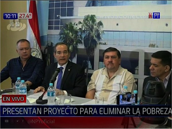 Martín Burt presenta proyecto que busca eliminar la pobreza