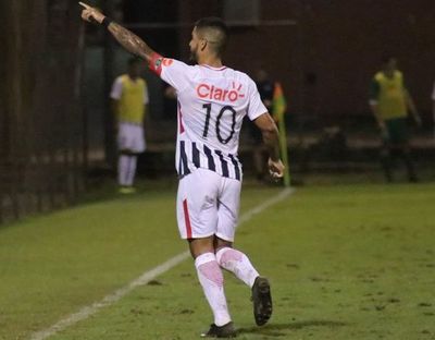 “Pollo” Recalde ambicioso, apunta a ser ídolo en Olimpia