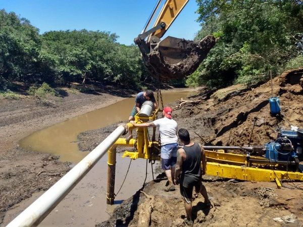 Vacian el afluente de un río en busca de los restos de Cristian Schaerer - Nacionales - ABC Color