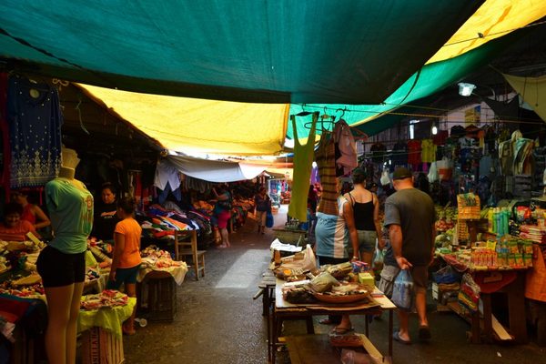 Compras por Navidad se redujeron: "En 4 años, este fue el peor" en el Mercado 4 » Ñanduti