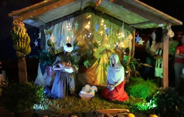 Realizan pesebre viviente en San Pedro