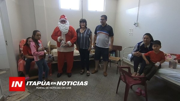 PAPÁ NOEL VISITÓ EL ÁREA DE PEDIATRÍA DEL HRE