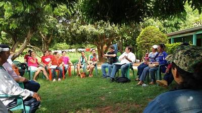 Hacienda y PNUD trabajan en con mujeres que se dedican a la producción láctea | .::Agencia IP::.