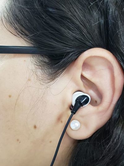 Podcasts eróticos, el placer sexual femenino que entra por los oídos - Estilo de vida - ABC Color