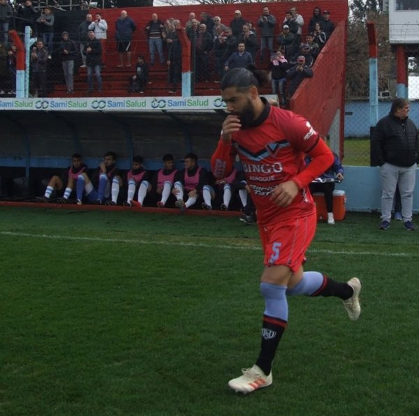 Rodrigo Burgos queda libre del Atlético Brown