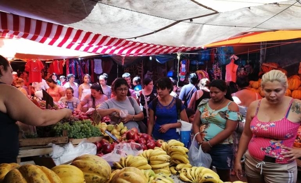 HOY / "Lo peor ya pasó", dice economista y destaca dinamismo diferente de la economía