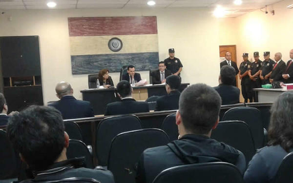 Policías son condenados a 20 y 11 años de prisión por caso gatillo fácil