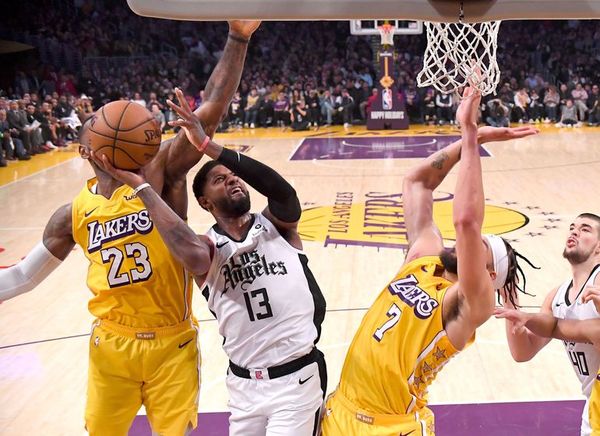Pierden los líderes Bucks y Lakers - Básquetbol - ABC Color