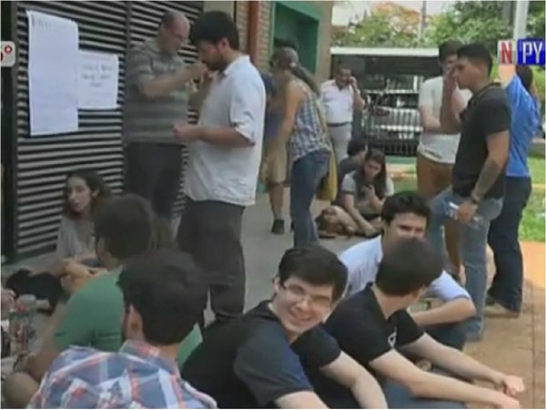 Conacyt: Vuelven a manifestarse en contra de designación de Felippo