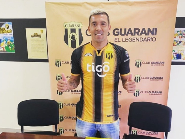 El Pájaro Benítez refuerza a Guaraní