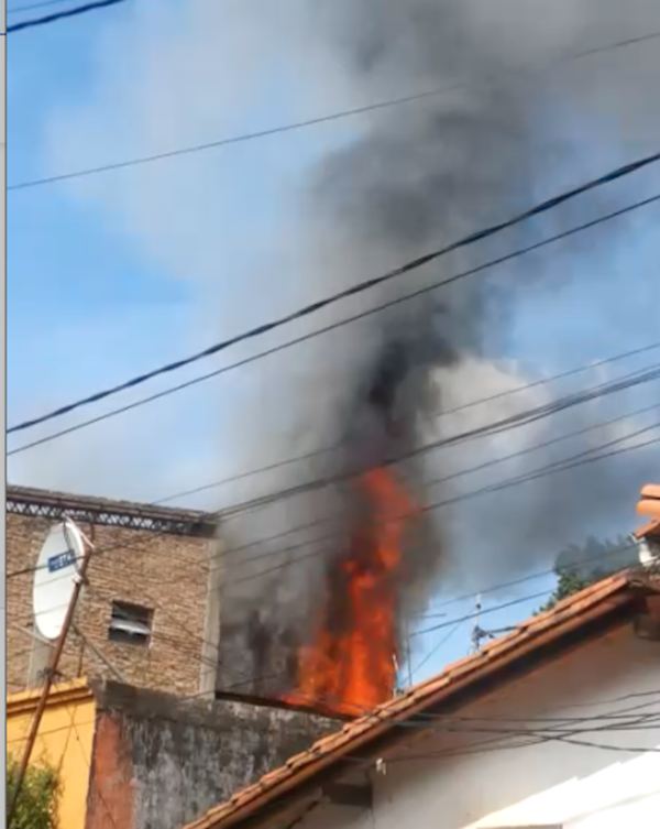 Incendio en barrio ‘Kambala’