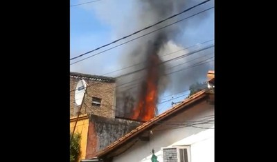 Incendio de grandes proporciones en “Cambala” - ADN Paraguayo