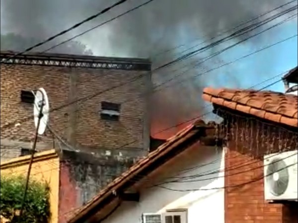 SEN asistirá a familia afectada por incendio en barrio 'Cambala'