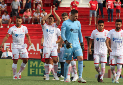 Huracán habría rechazado una millonaria oferta por Salcedo