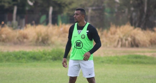 Nacional se refuerza con Farid Díaz
