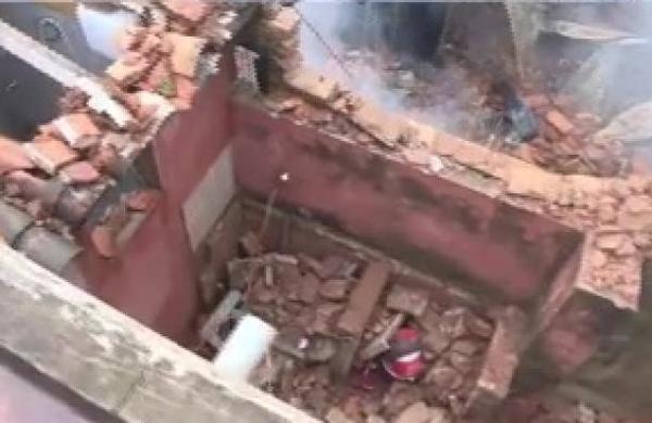 Gran incendio en Cambala: La familia quedó en la calle - SNT