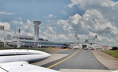 Proceso de construcción de nueva pista en Aeropuerto Silvio Pettirosi avanza - ADN Paraguayo
