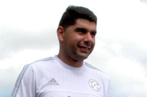 Néstor Ortigoza podría jugar en Tuyucuá