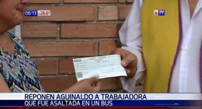 "Devuelven" aguinaldo a trabajadora que fue asaltada