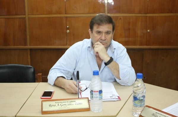 Concejales denunciantes se reúnen con interventor de Lambaré - ADN Paraguayo