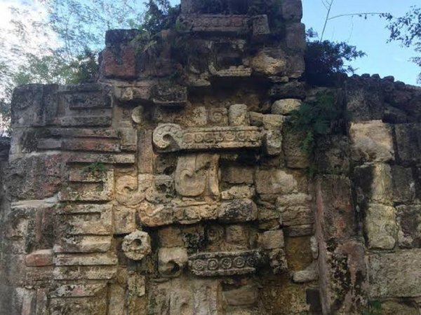 Hallan gran palacio maya de más de 1.000 años de antigüedad
