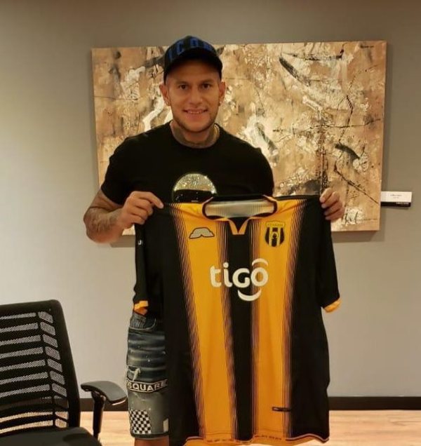 Guaraní suma otro delantero de nivel | .::Agencia IP::.