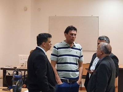 Niegan domiciliaria a comunicador denunciado por abuso sexual