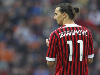 Oficial: Ibrahimovic vuelve al Milan