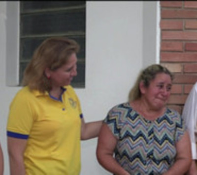 Reponen aguinaldo a trabajadora que fue asaltada - Paraguay.com
