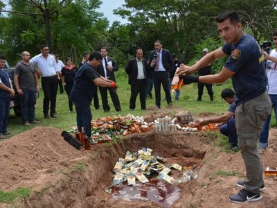 Destruyen bebidas alcohólicas que pretendían ser ingresadas a Tacumbú