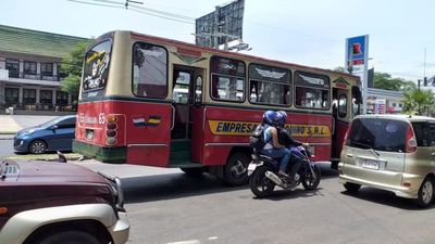 Buses chatarras siguen circulando, a costa de la seguridad de los pasajeros - Nacionales - ABC Color