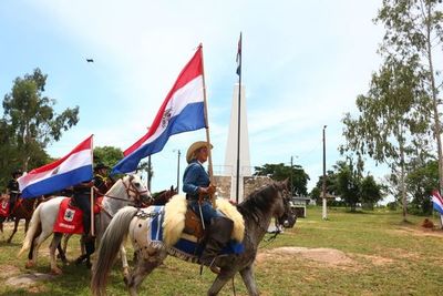 Cabalgata histórica en recordación de la batalla de Pikysyry - Nacionales - ABC Color