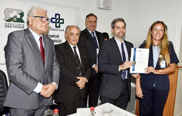ITAES acreditó al Sanatorio Santa Julia - Economía - ABC Color